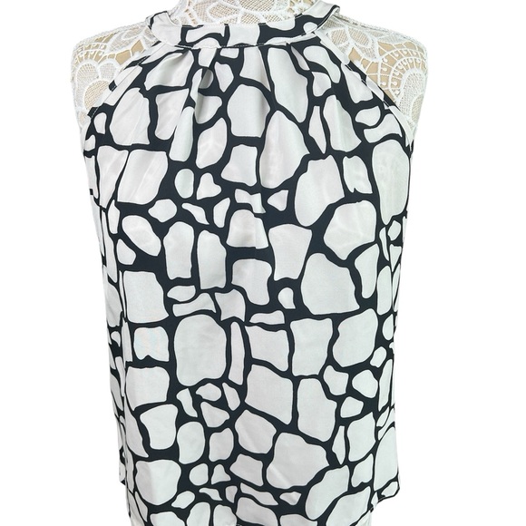 Women pants suits Allover print halter elegant  Set.Sleeveless size Medium. - Picture 4 of 8